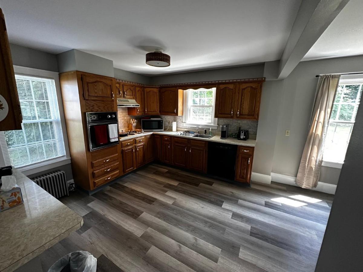 Cute Cape Cod Style Home Pittsfield Esterno foto