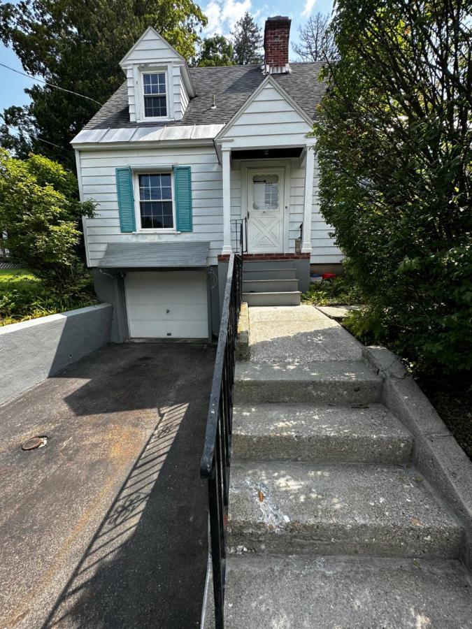 Cute Cape Cod Style Home Pittsfield Esterno foto