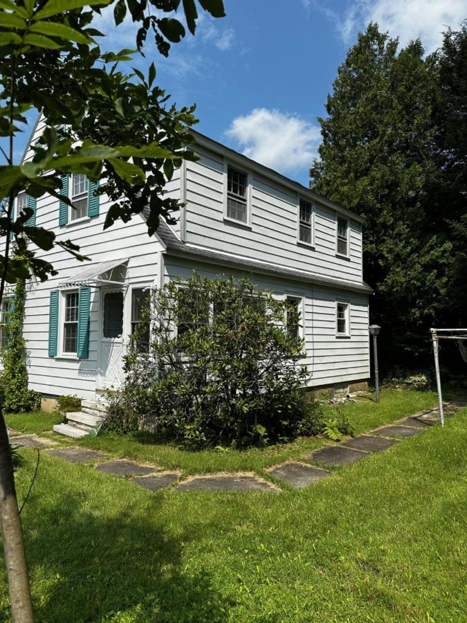 Cute Cape Cod Style Home Pittsfield Esterno foto